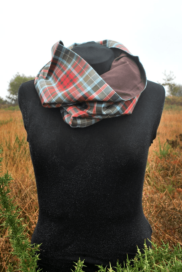 Maxi tour de cou Gordon Red muted