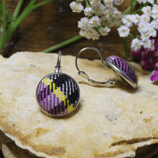 Boucles d'oreilles dormeuses Culloden Dress