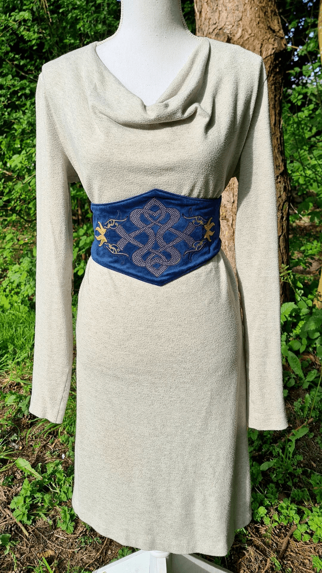 Ceinture-corset aux dragons Holyrood